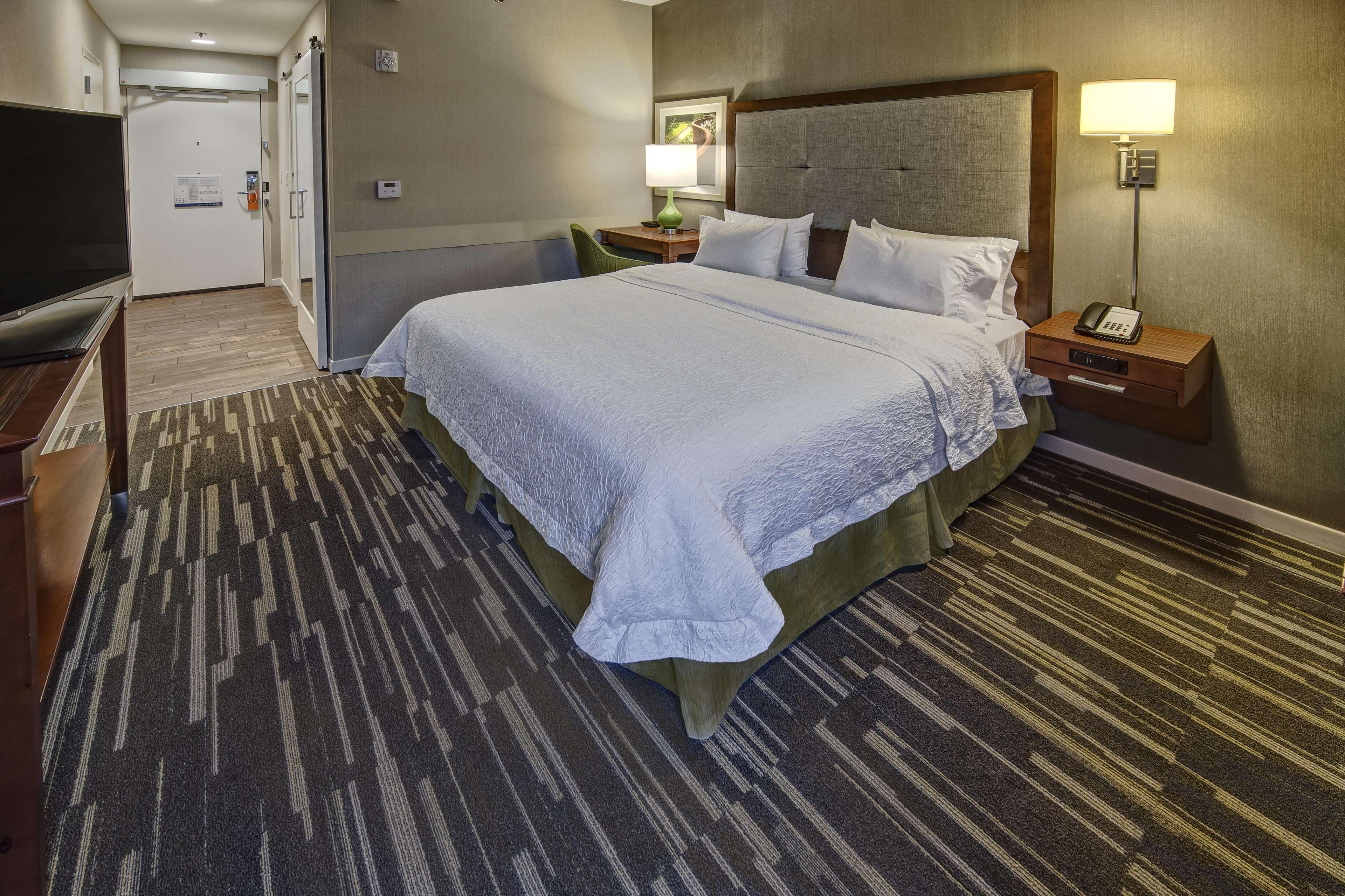 Hampton Inn Charlottesville Exteriér fotografie