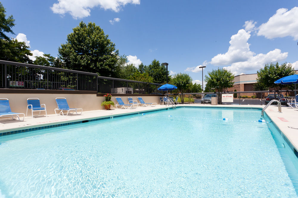 Hampton Inn Charlottesville Exteriér fotografie